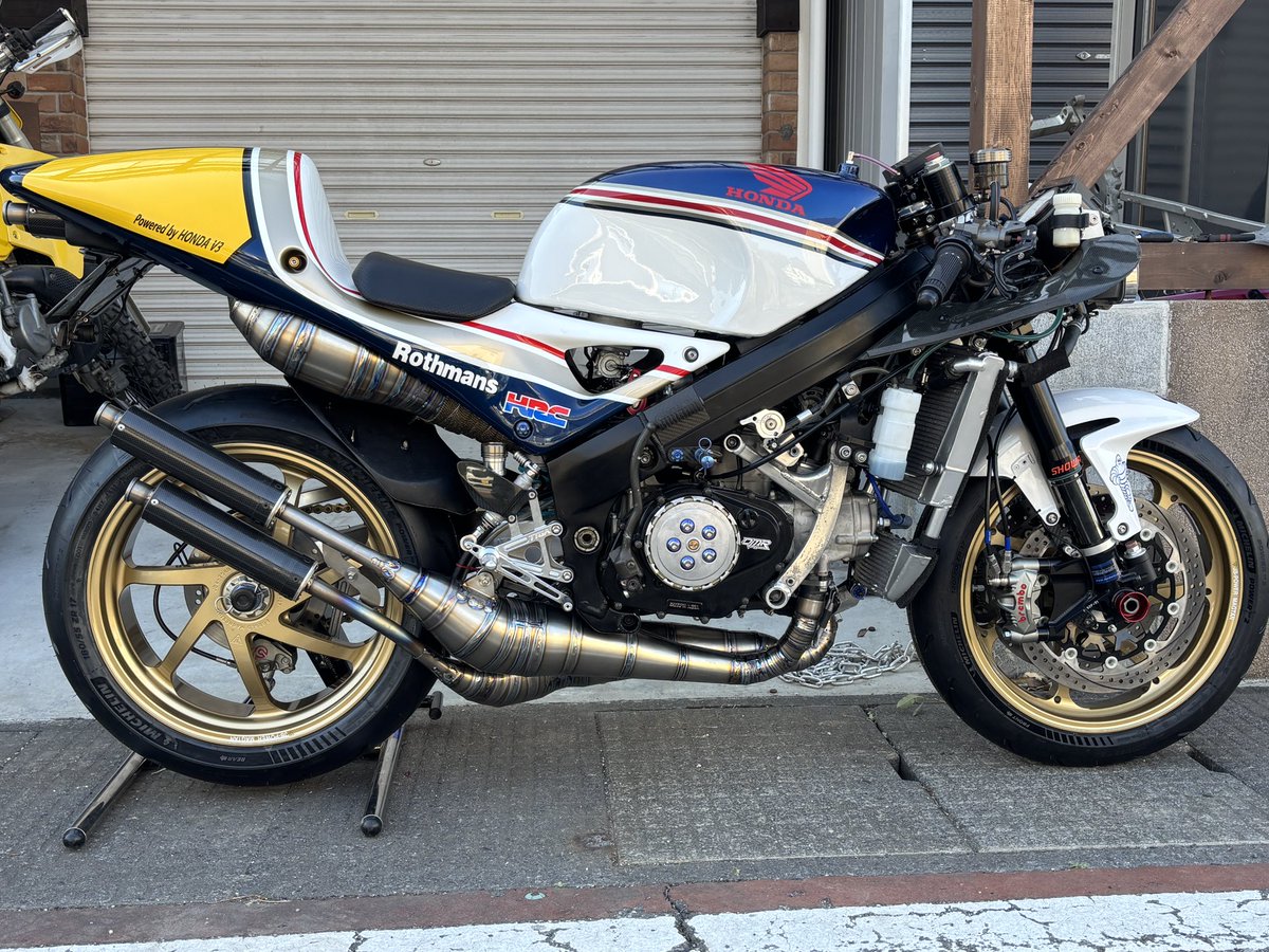 午後からはNC431V
カウル付ければ車検👍