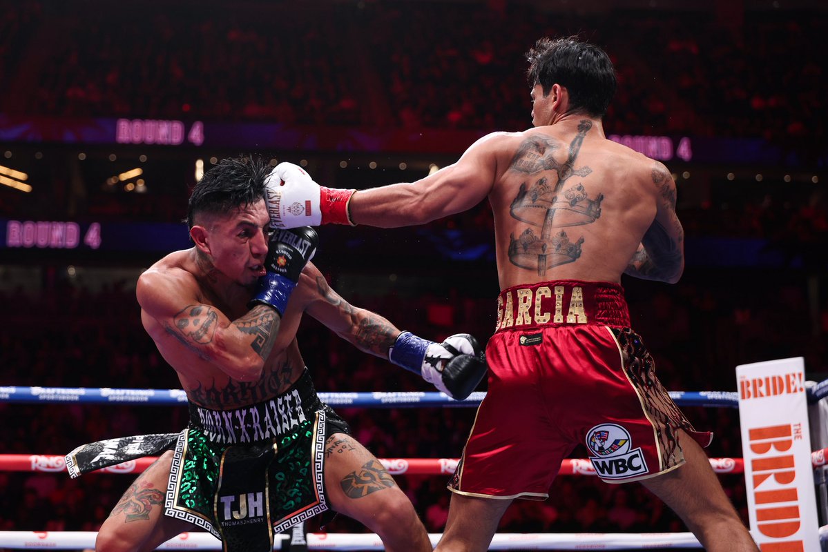 ComplexSports's tweet image. King Ryan was touching him all night 😭