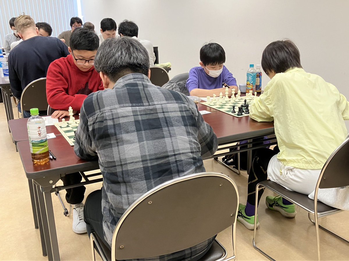 seto_chess's tweet photo. 【#中四国チェス選手権 2026】
第1ラウンドが始まりました！

ペアリングはこちら🔽
https://t.co/WCMhKBdw1N https://t.co/RTeRR33jCL
