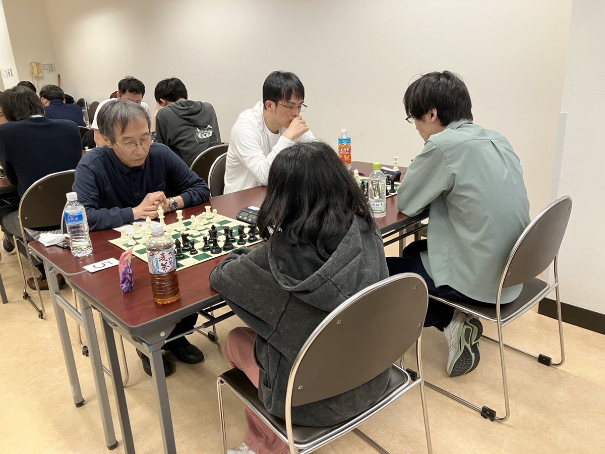seto_chess's tweet photo. 【#中四国チェス選手権 2026】
第1ラウンドが始まりました！

ペアリングはこちら🔽
https://t.co/WCMhKBdw1N https://t.co/RTeRR33jCL