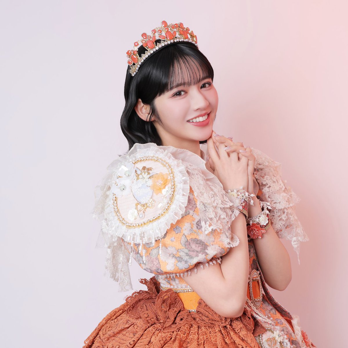 realsoundjp's tweet photo. ₊˚ ⊹︵‿FRUITS ZIPPER インタビュー‿︵⋆˚₊

🔗https://t.co/65TlJ1R5yA

鎮西寿々歌＆櫻井優衣が振り返る東京ドーム！
“邪道”から“王道”へ――見据える次のフェーズ

／
📸撮り下ろし写真はこちら（全12枚）
https://t.co/ChZqUlk9Bv
＼
@FRUITS_ZIPPER 
@suzuka_fz1124 
@yui_fz0221
