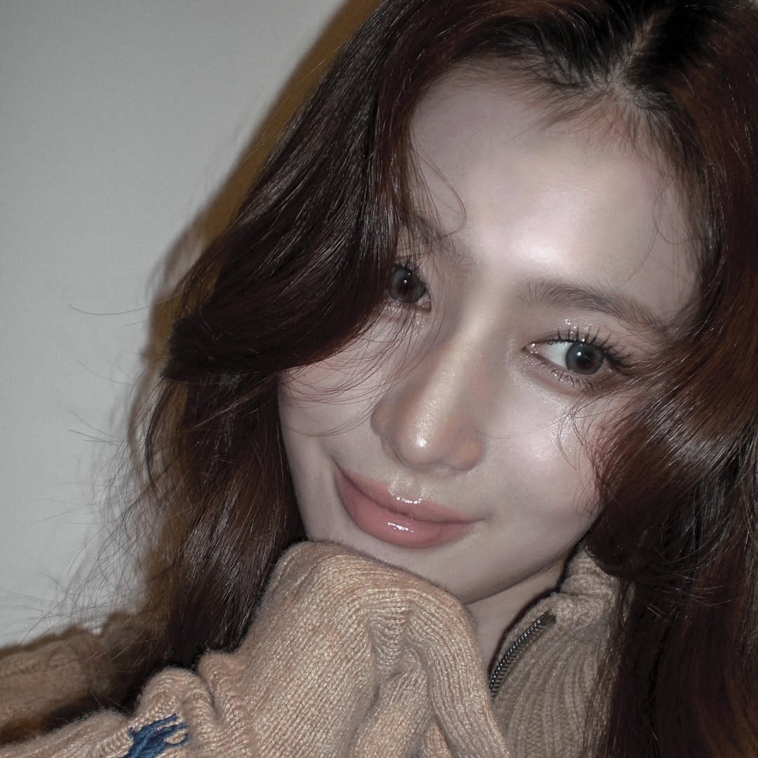 ℳaryvonne 𝒮. tweet media