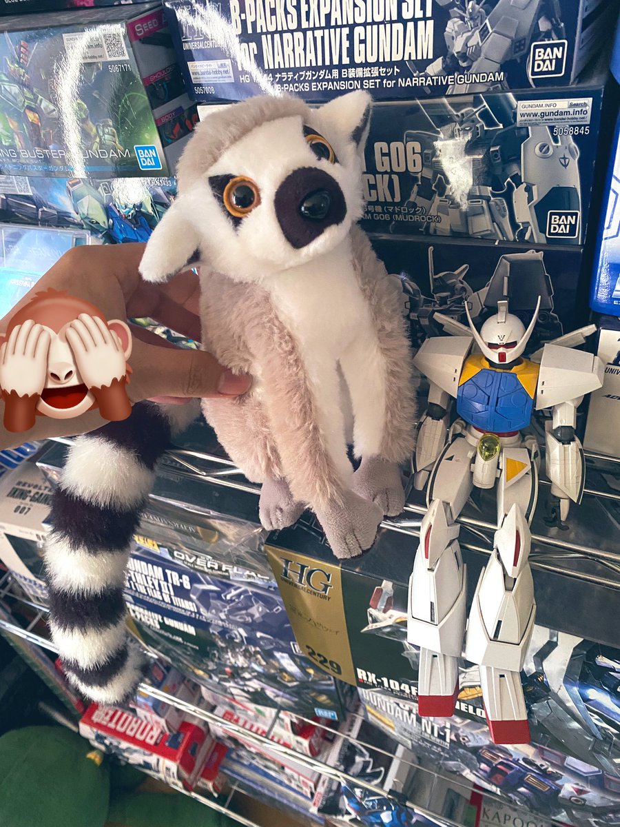 ふん、お似合いじゃん