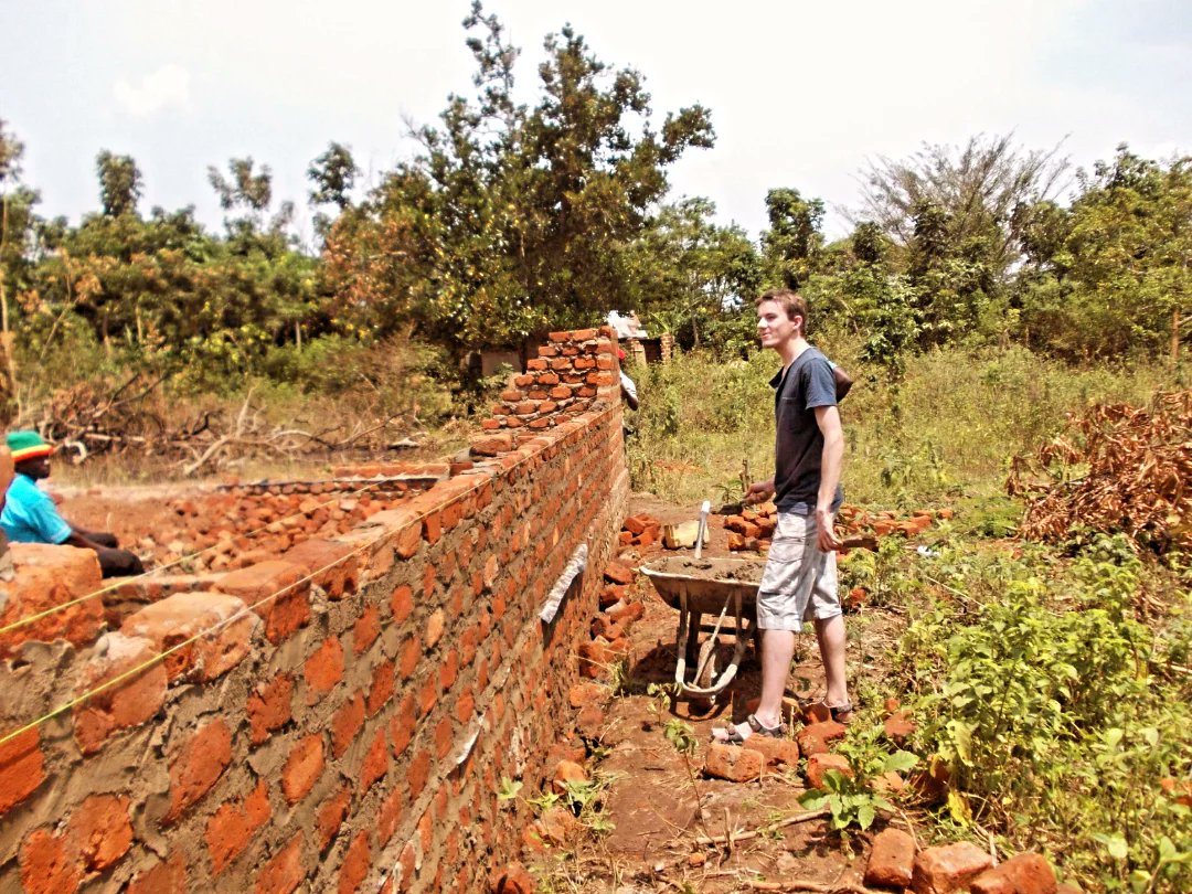 govolunteerafri's tweet photo. 🌍✨ Building Futures, Transforming Communities! ✨🌍

📩 Join us today and be part of building hope, one community at a time.

Together, we build. Together, we empower. Together, we transform lives. 💛

#GoVolunteerAfrica  #BuildForChange #Uganda2026 https://t.co/hnshnw9KBz