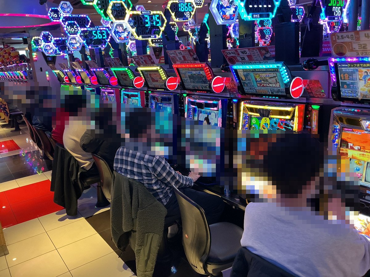 ラストお値引き福岡佐賀 マイジャグラー4メダル付きカウンター付きます 本日も多数様のご来店 ありがとうございます‼️ 🤛用賀店⚔️駒沢店