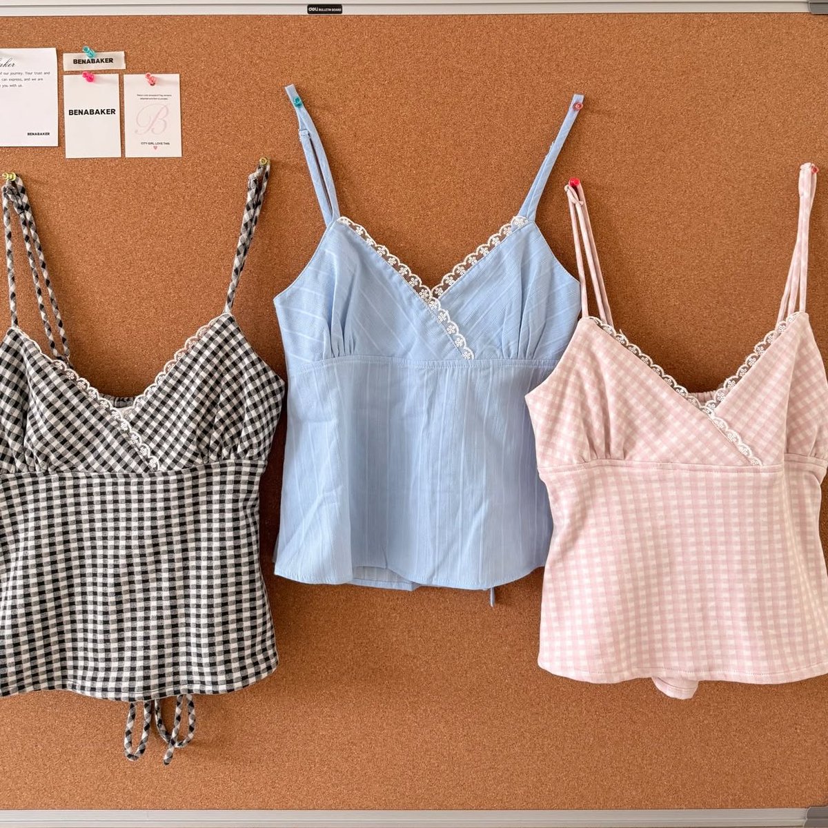 summer ootd 🪷⭐️🫧 เสื้อรุ่นนี้ของ benabaker ทำสีใหม่ออกมา คือน่ารักมากๆ ดีไซน์เหมาะกับช่วงซัมเมอร์เลย y-y นี่ชอบลายสก็อตสีชมพูมากๆๆ น่ารัก 🤳🏼💌🫒