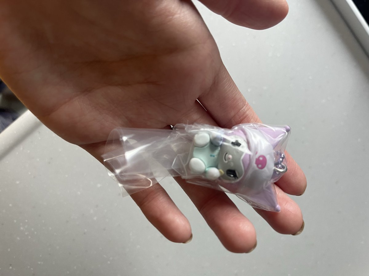 marin060812's tweet photo. 【交換】サンリオキャラクターズ GRWM マスコットチャーム ガチャ サンリオ

譲：クロミ 

求：マイメロ

郵送交換のみ📮
お気軽にお声掛けください♡ https://t.co/1pPoqmdtxg
