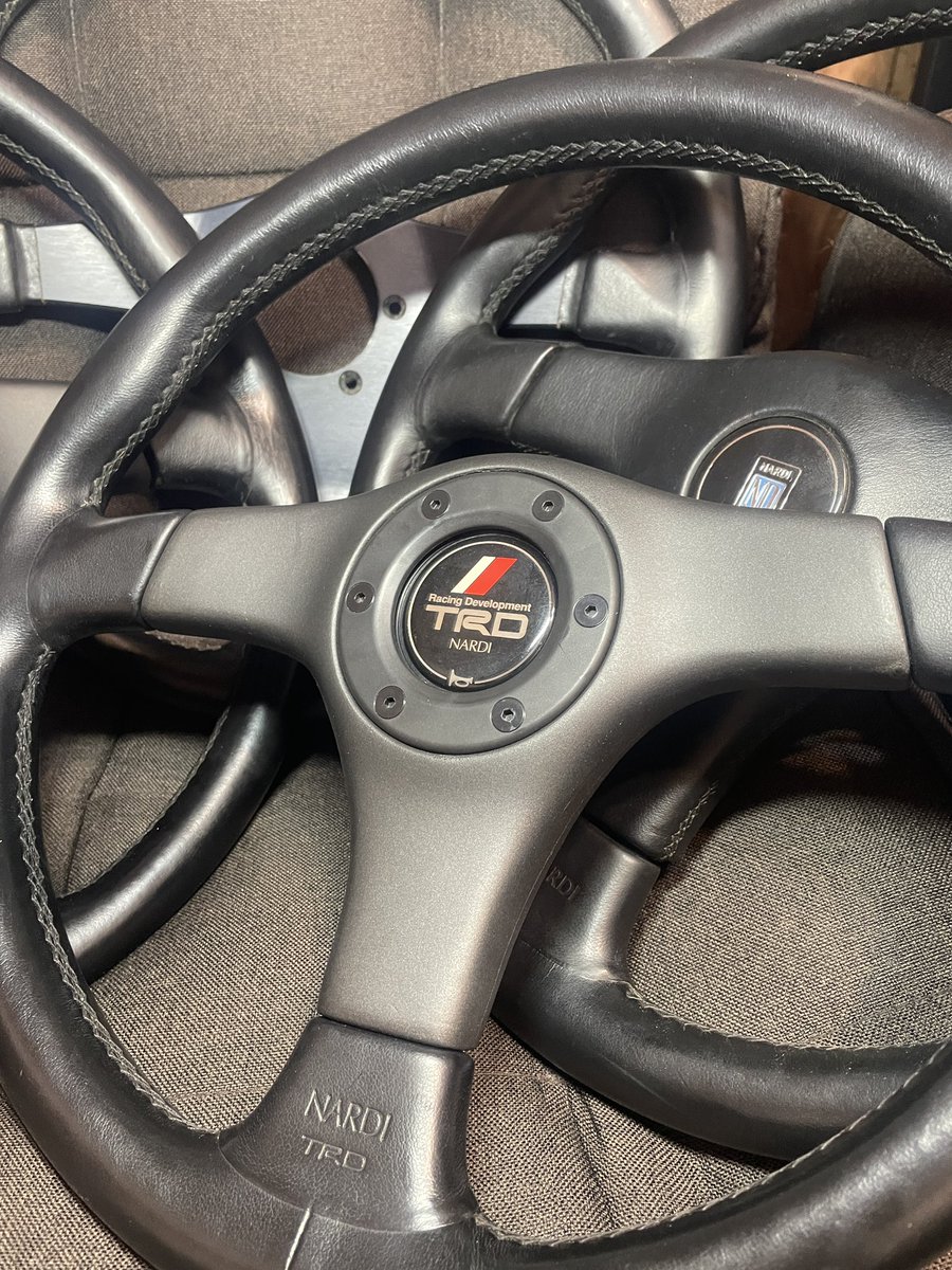 たまには車の話題を… 所有しているNardi Gara3ステアリング これの他に