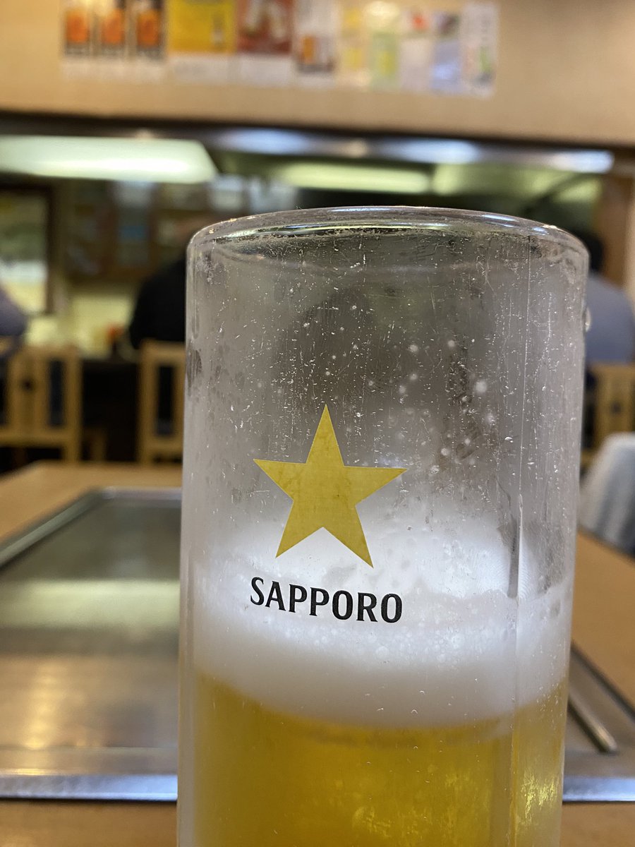 turquoiseblue23's tweet photo. 黒に星じゃない

#生ビール https://t.co/HRQ8TO21qf