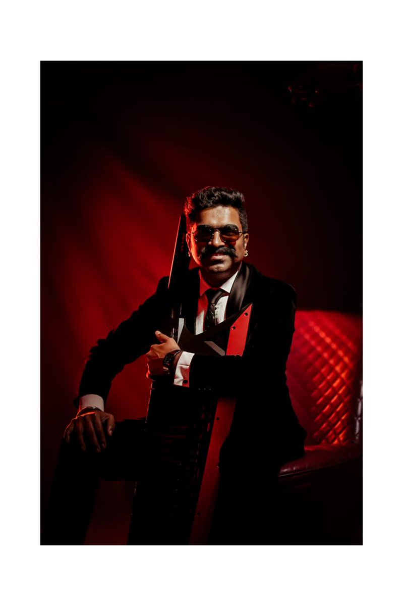 Monallisha_'s tweet photo. From whistle-worthy moments to goosebumps scenes, the real hero is the music.
Blockbusters hit harder when the BGM carries the legacy. 🎬💥 #RaviBasrur @RaviBasrur https://t.co/wqJwH767Wn