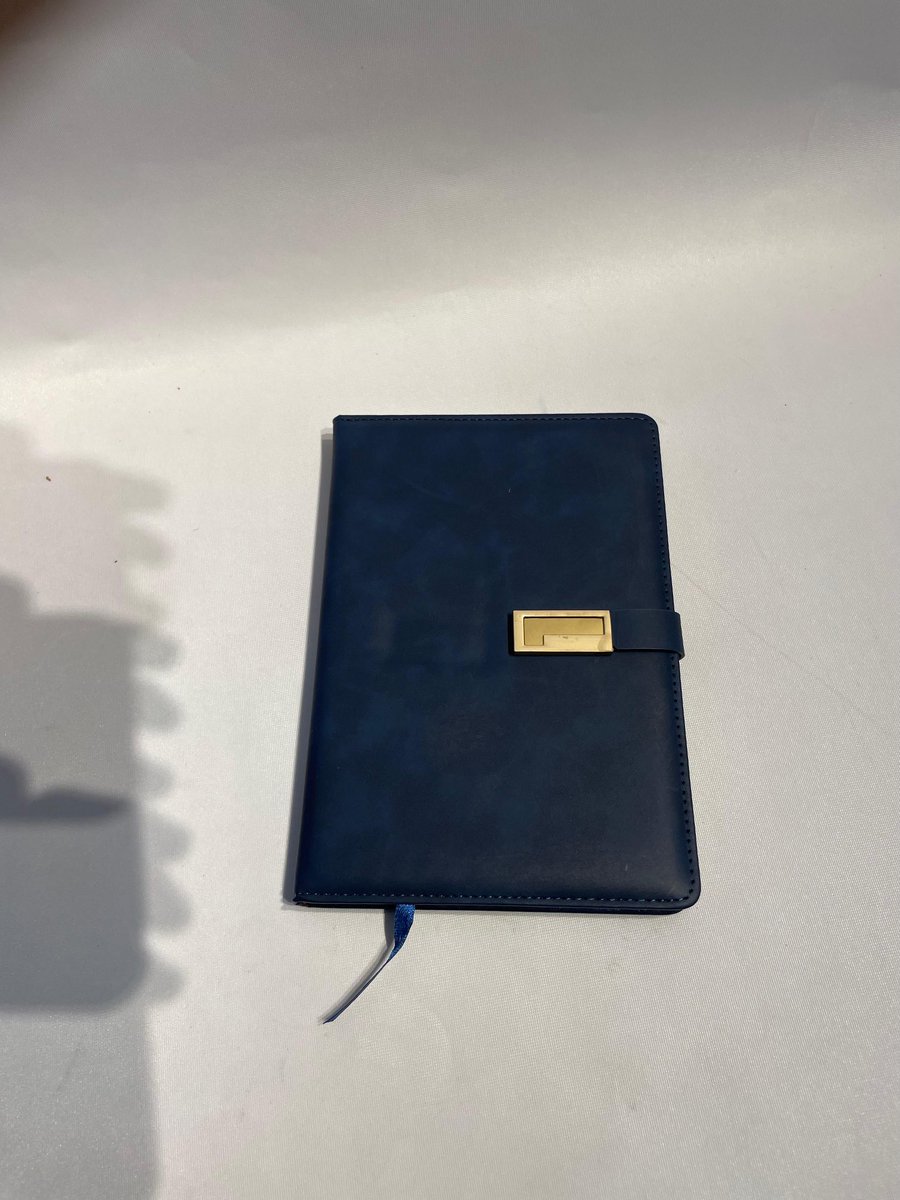 promo_gurus's tweet photo. This sleek journal is designed for thinkers, planners, and dreamers who value style as much as productivity.
Call or WhatsApp us on +25421999760 or visit us at Kirinyaga road off globe roundabout at Parsonic hotel.
#NotebookStyle #PlannerLife #ElegantDesign https://t.co/AS7vugpPSB
