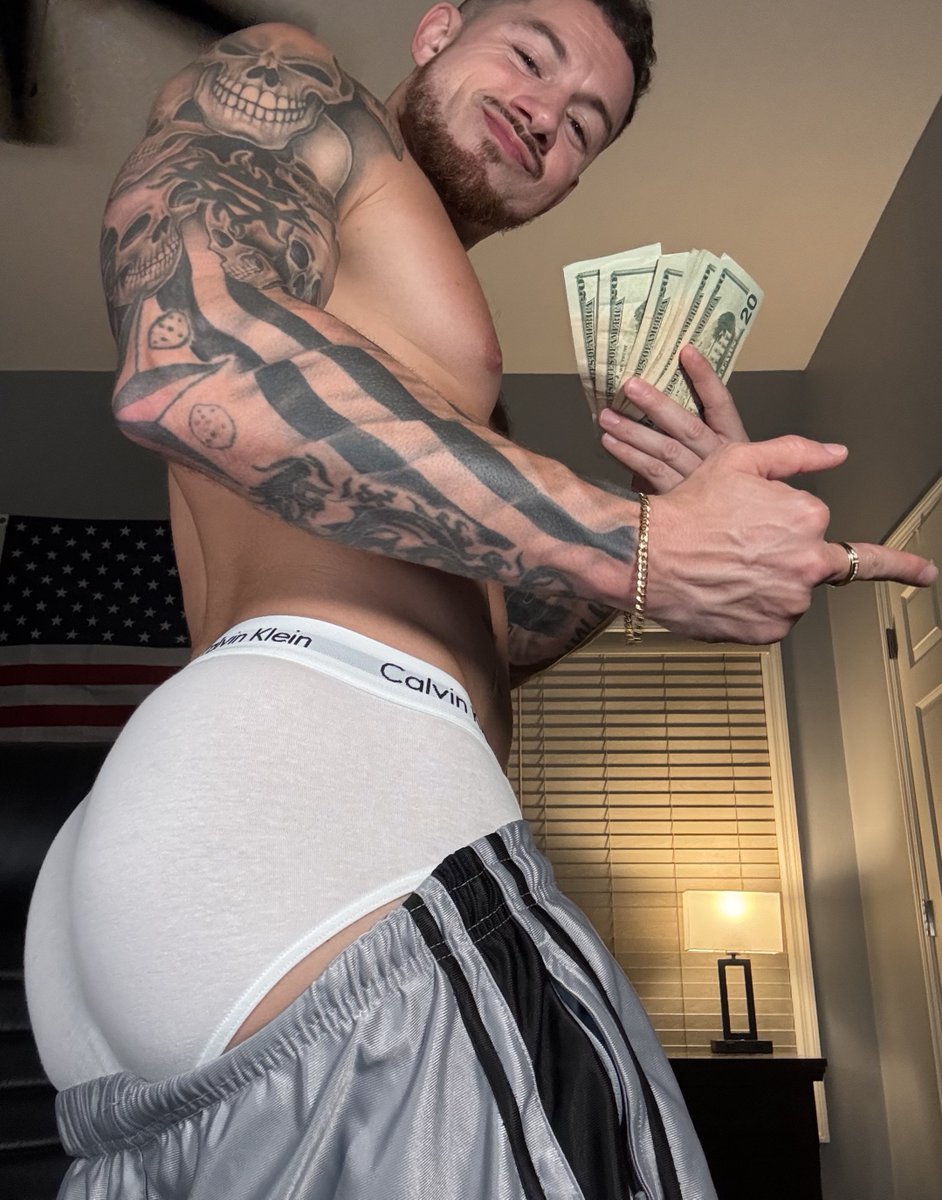 Daddy Shawn 👟 tweet media