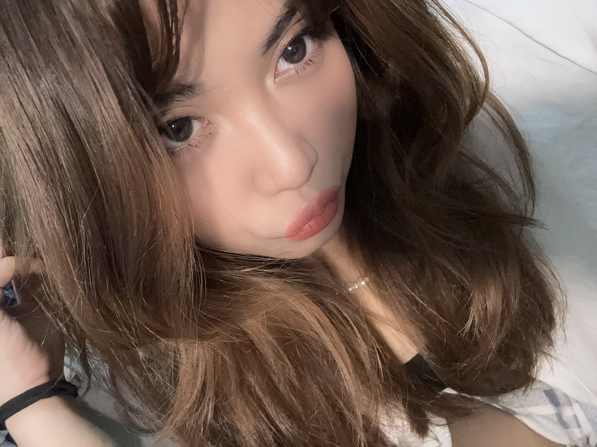 diana ☆ tweet media