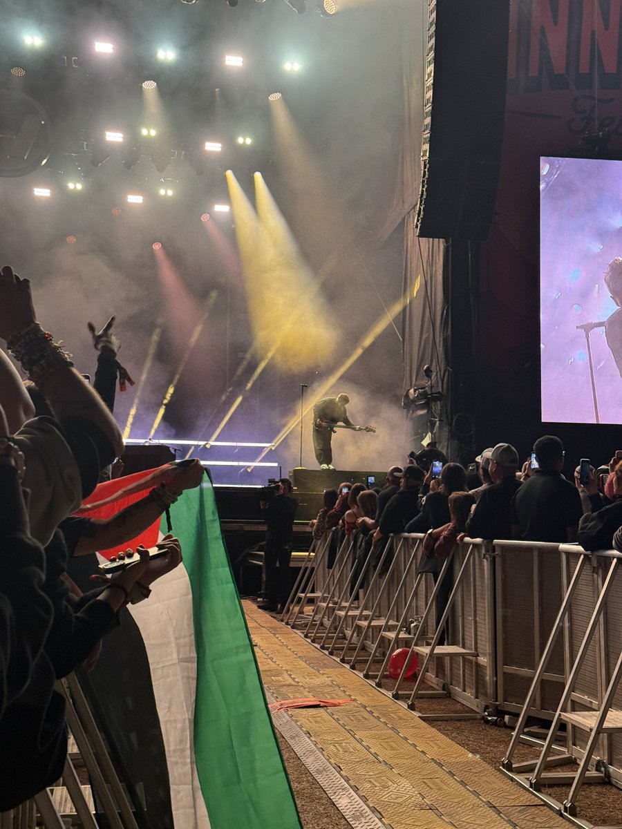 kihyunoi's tweet photo. free palestine forever 🇵🇸 #breachinnings https://t.co/XkMZjwFSSC