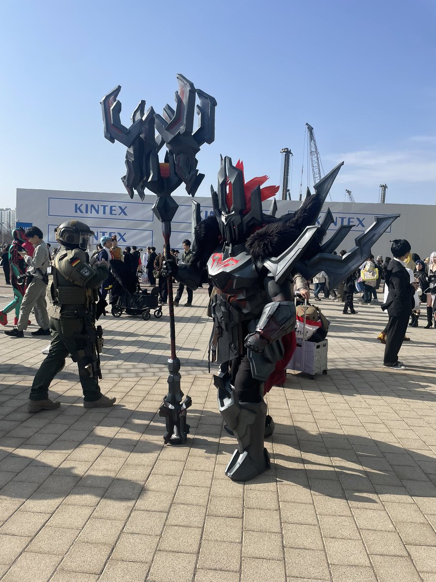 구스타브 Goosetav tweet media