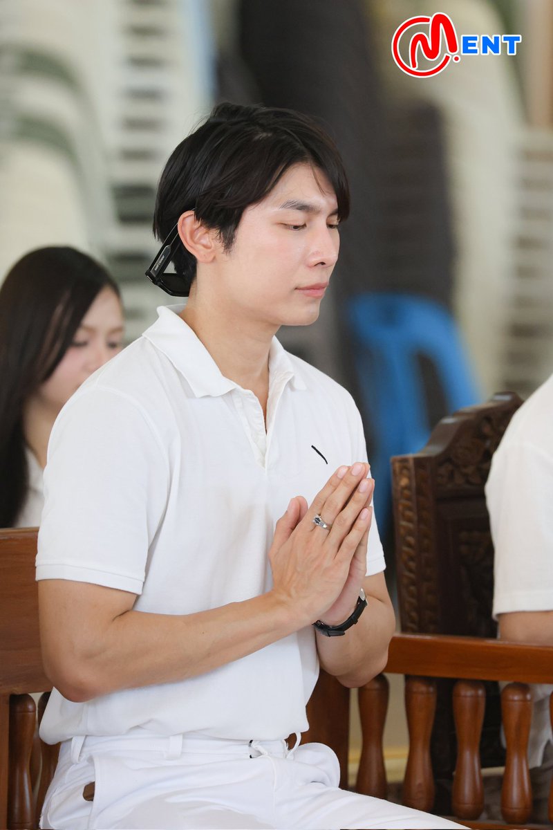 “มิว ศุภศิษฏ์” กับงานทำบุญวันเกิดประจำปี “อิ่มบุญ สุขใจ กับ มิว ศุภศิษฏ์”

MAKING MERIT WITH MEW

#อิ่มบุญสุขใจกับหัว2569
#MewSuppasit