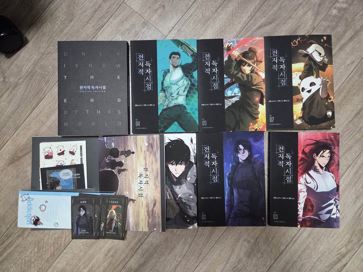 arika914's tweet photo. 전독시 전지적독자시점 웹툰 단행본 1~7권(6권없음) 양도합니다

택포 6.7

확인용으로 훑어만 보고 보관했습니다!
한정판 초판 특전 모두있습니다.

#전독시 https://t.co/OhuNxt6JA1