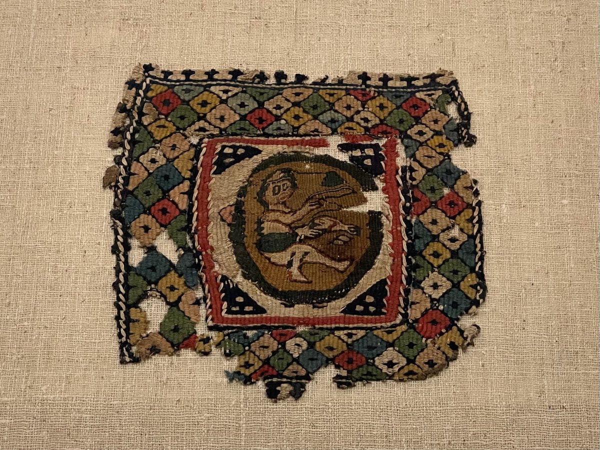 6-8世紀ごろのエジプトのコプト裂。 なんともかわいらしい。