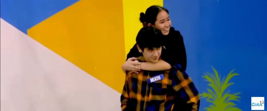 C97862dump's tweet photo. @ultjoniean May pa ganito na pala ang si heath and caprice na para bang kahapon hindi makapag holding hands😭🫵 https://t.co/baMl1c2ZKk