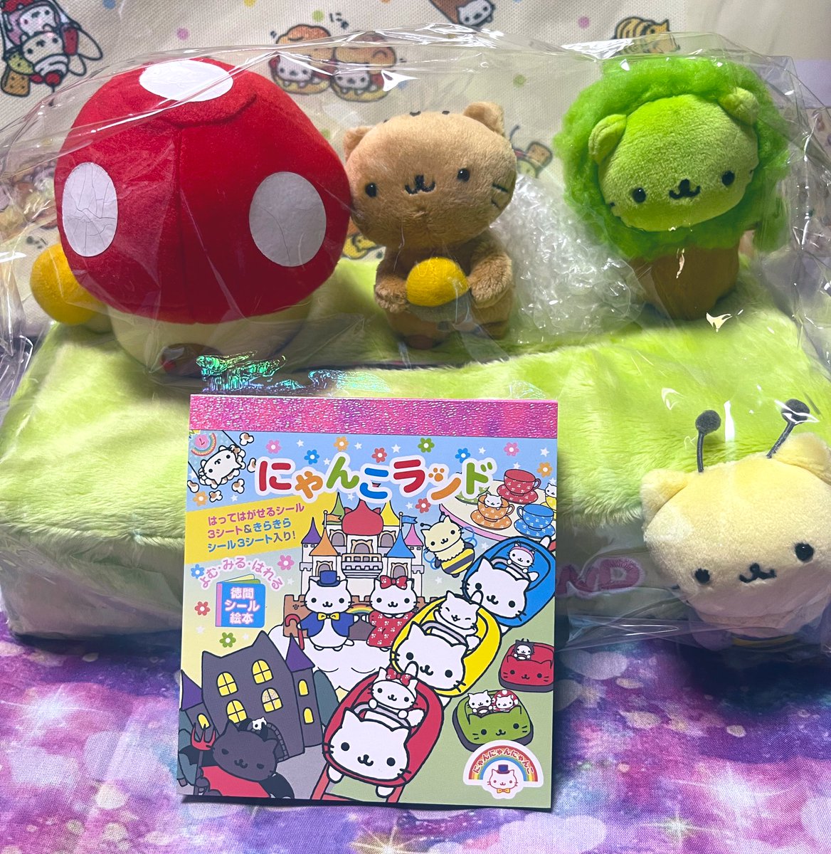 レアすぎて使えてない💦ティッシュカバーだけど大切に保管してます