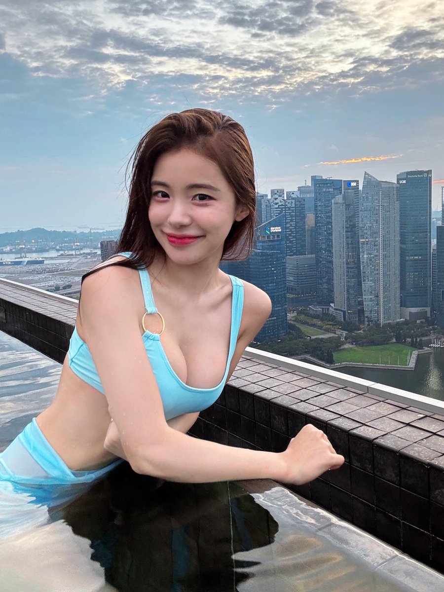 女星爱女子者 tweet media