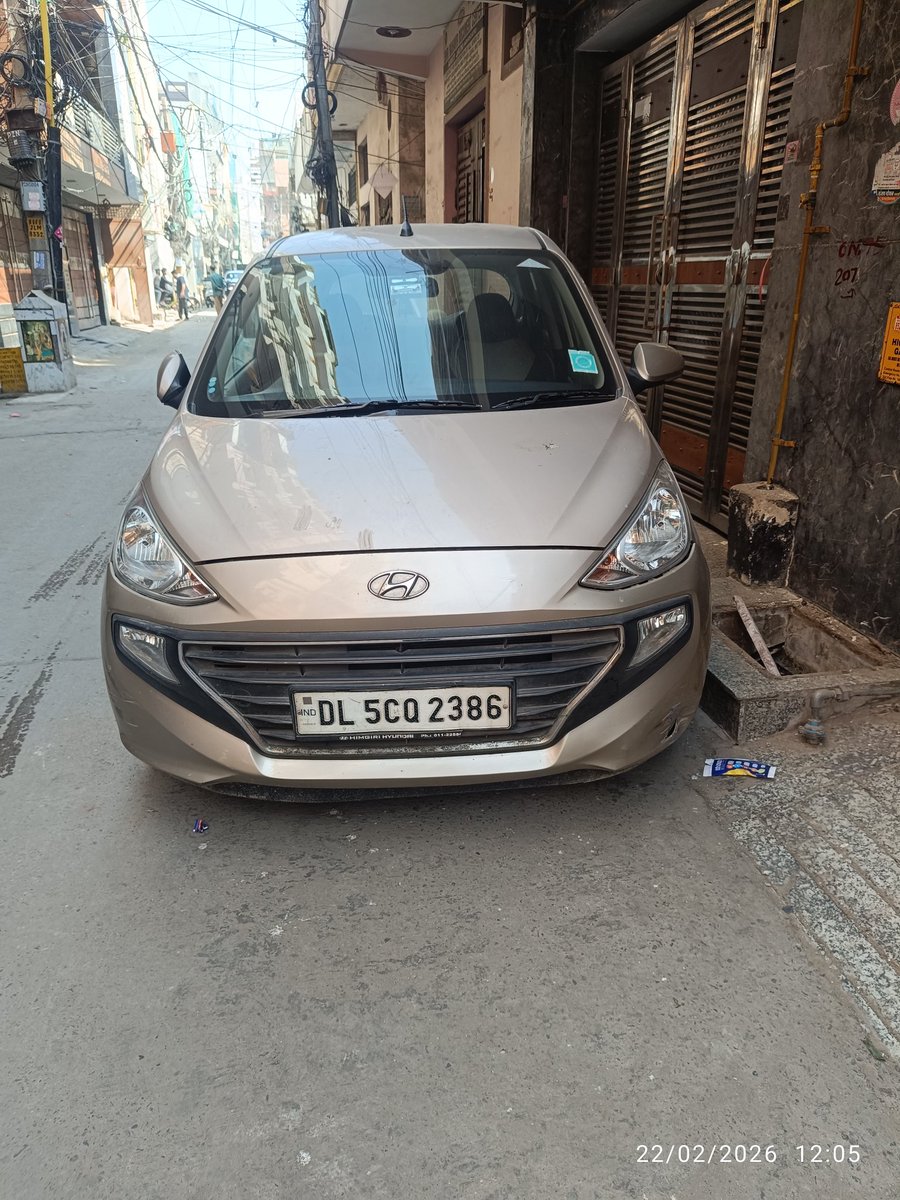 GabbarDelhi's tweet photo. @dtptraffic illegal parking at my home since late night. Can you book the car and find owner of this car https://t.co/soZ54zgJP1