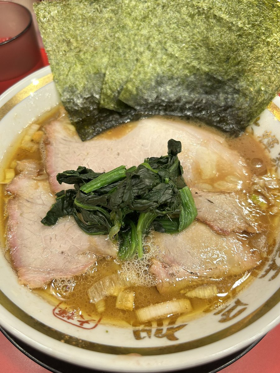 TheAsuka0810's tweet photo. 昨日の晩飯3食ラーメン https://t.co/YuiT2Bgcy1