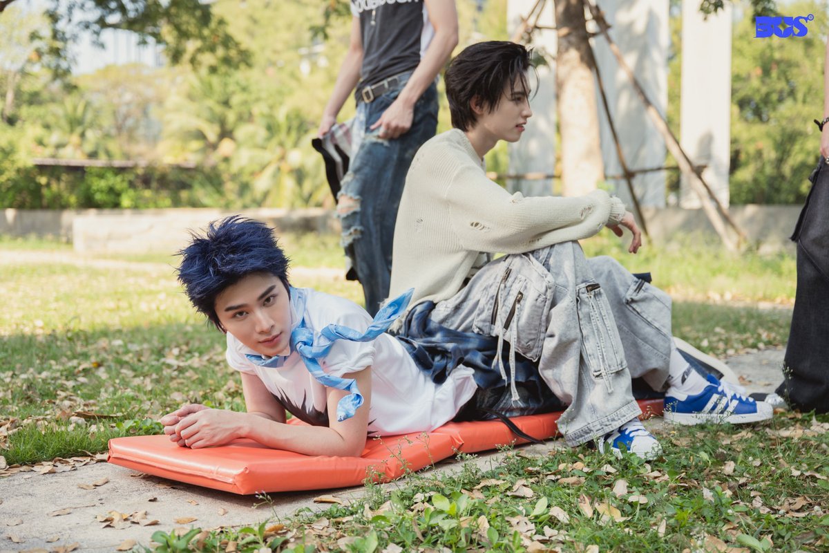 พี่ไทยให้อาหารเปรียกน้องเอเอยี่ห้ออะไร แมวติดมากนี่แน่ะ🐱

#THAIchayanon 
#AAahirakorn