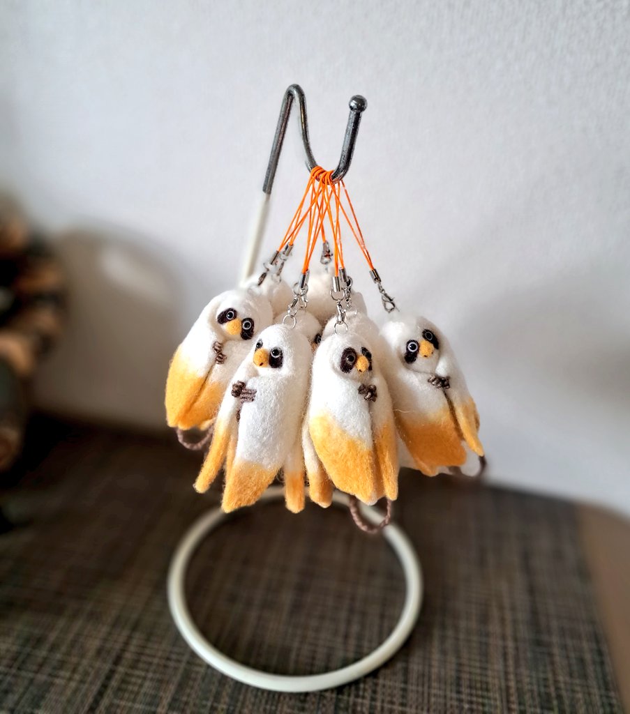 会場で知り合いに会ったら渡そうと夜なべ(笑)して作ったハナショウ