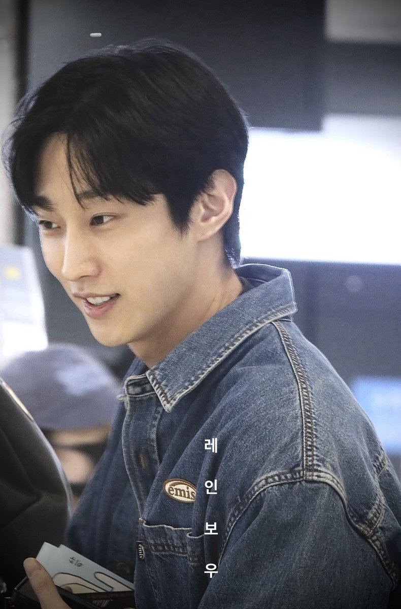 🩷

#정진영
#진영
#JUNGJINYOUNG
#JINYOUNG
#ジニョン
#鄭振永

<a href="/_jinyoung911118/">정진영</a>