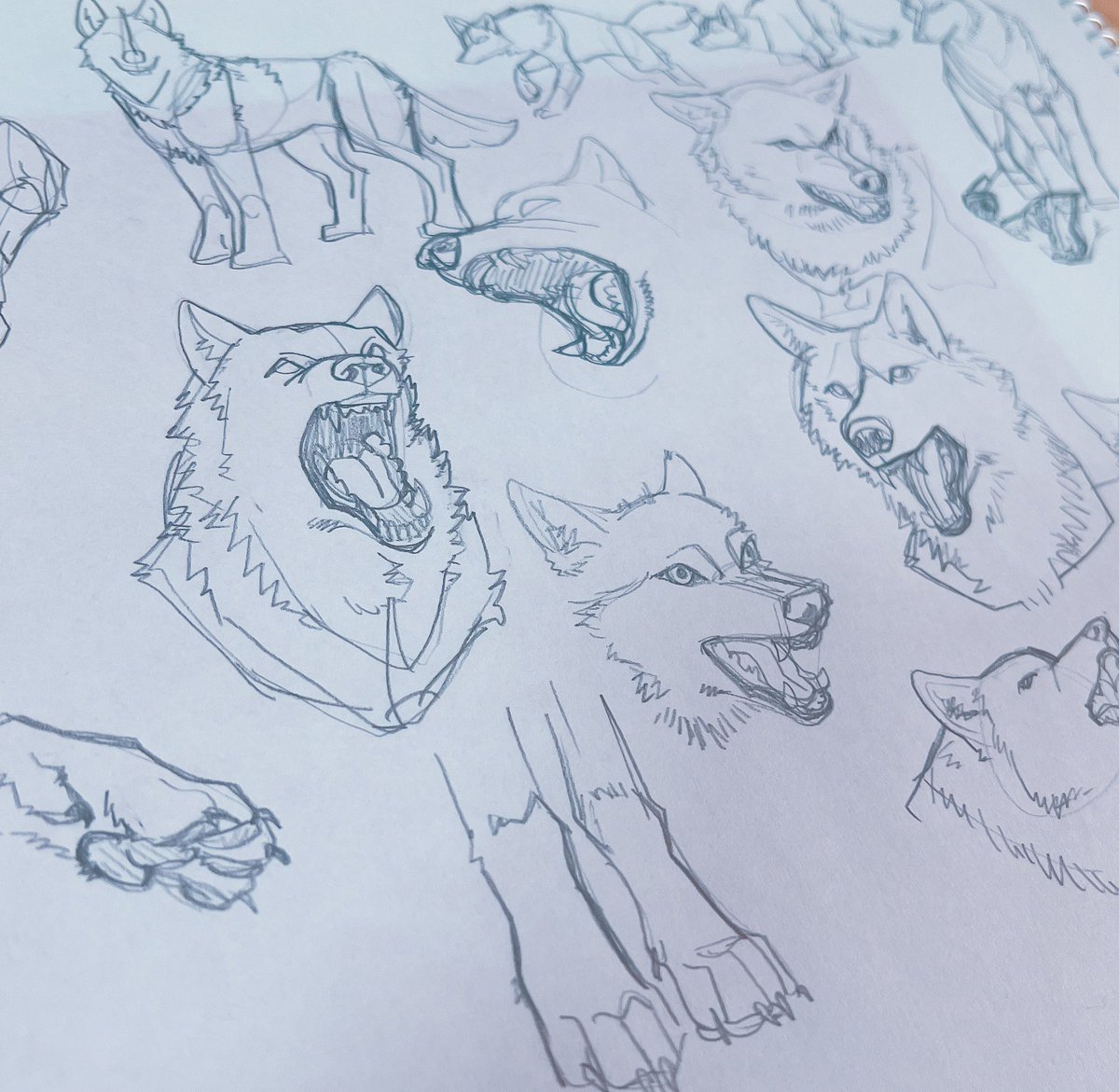 むずすぎてちょくちょく描けないけど下手でもええねんな