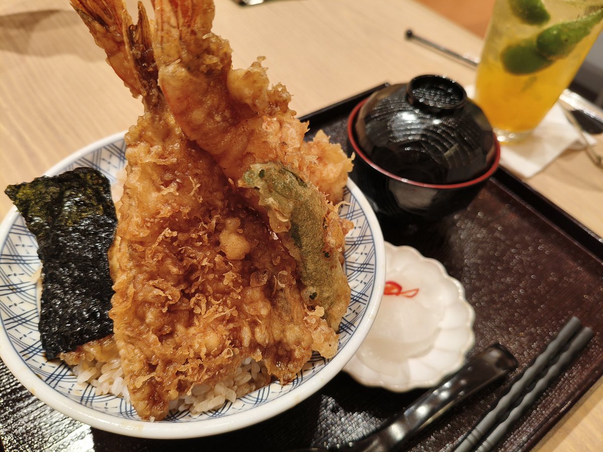 jo_nitsuke's tweet photo. ディルさんの投稿見て私もいった、お高めだし天ぷらというよりはフライだったけど、美味しくいただけた。 https://t.co/8emLEvdkE1