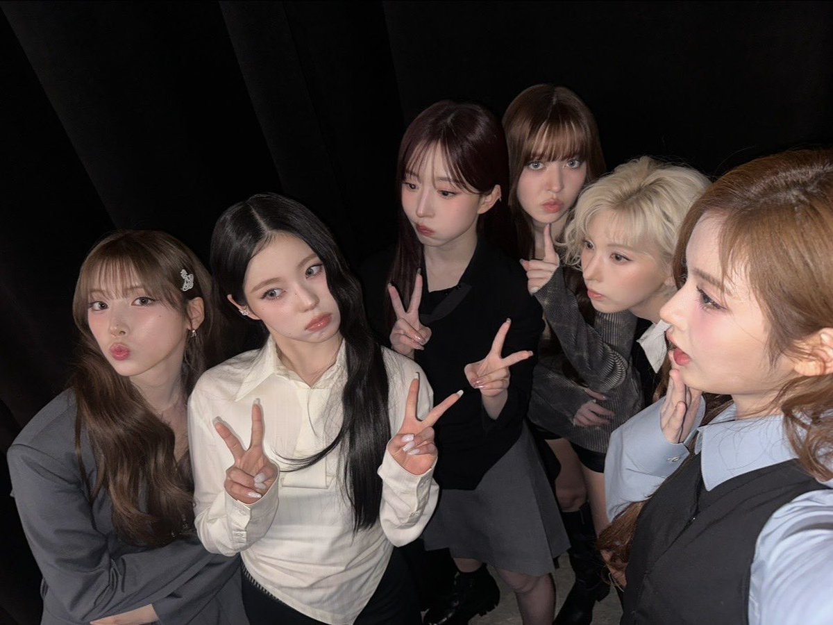 WE_NMIXX's tweet photo. 엔믹스사룽햐♡.♡

#NMIXX #엔믹스 
#설윤 #SULLYOON https://t.co/9b3JEJVMwD