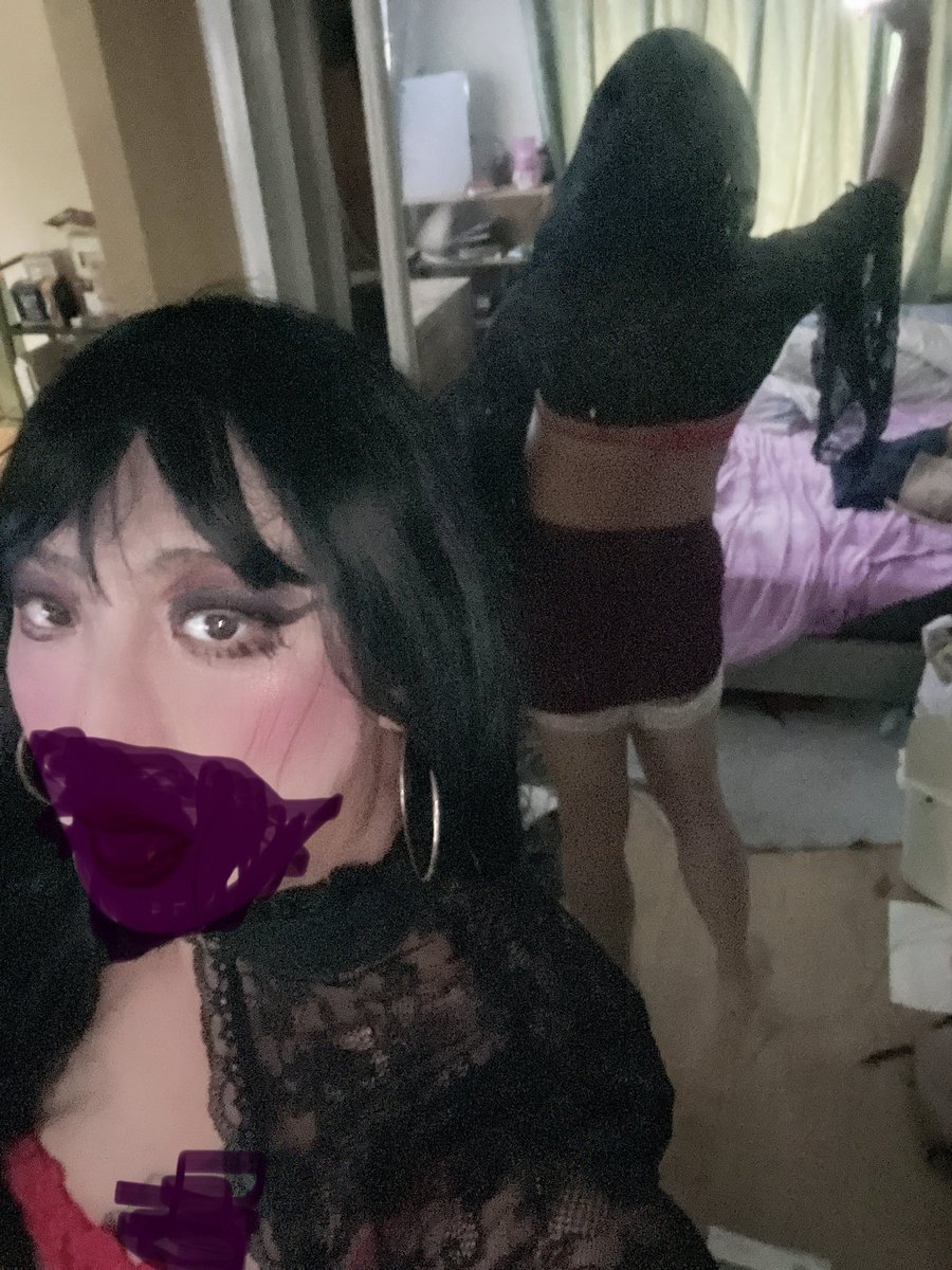 SydneyCD203's tweet photo. #伪娘 #ts #tgirl #悉尼 #恋足
#丝袜 #高跟丝袜 #Sydney #腿控 #crossdresser #女装大佬 #高跟鞋 #男の娘 #榨精 #男娘 #药娘 #女装子 #黑丝 https://t.co/269uAPnbKx