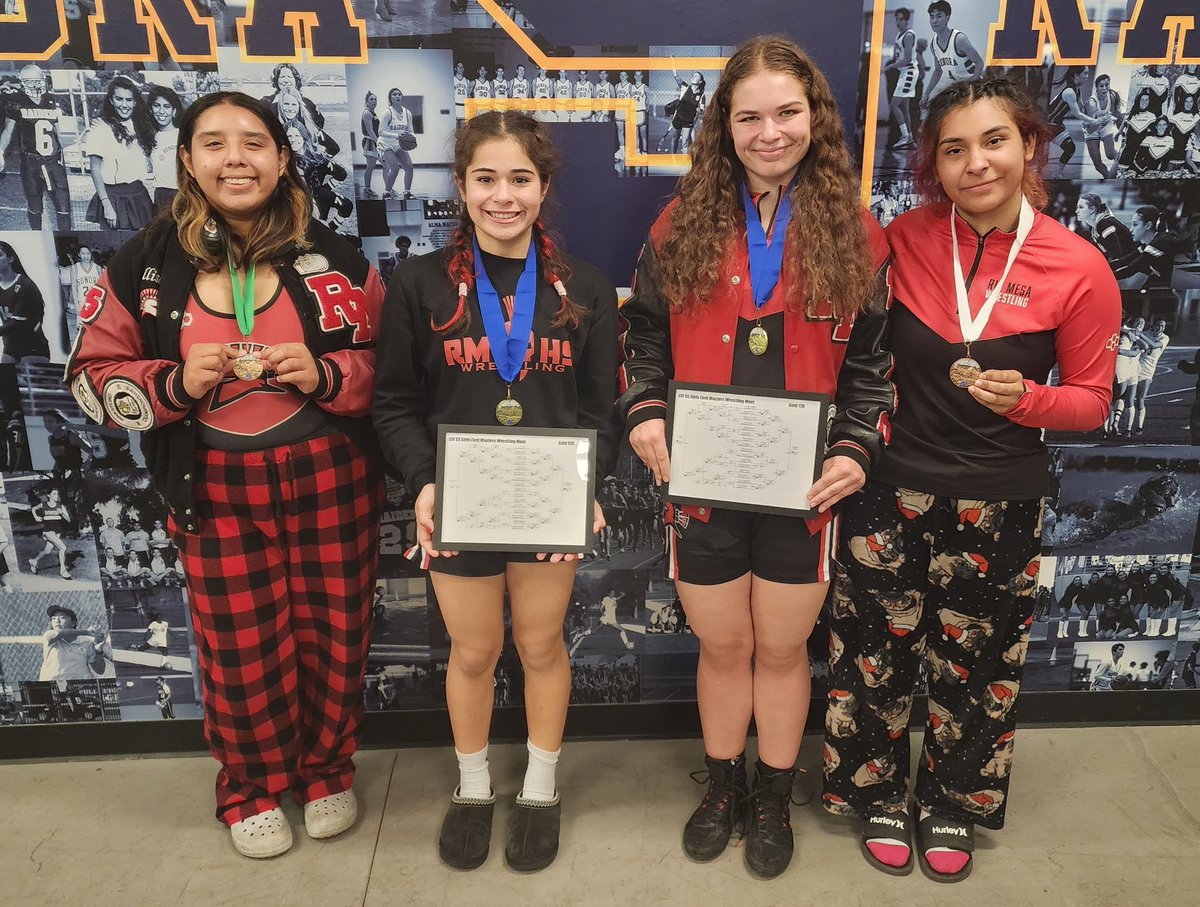 BobGchuk's tweet photo. Rio Mesa Girls Wrestling has 4 medalists at CIF-SS Masters. All 4 qualify for State.
Alexia Hernandez (120) 1st Champ
Brooklyn Bittner (170) 1st Champ
Michelle Flores (155) 3rd
Allison Cortes (235) 4th
@vcspreps @riomesawrestlin https://t.co/q9FkicSY1s