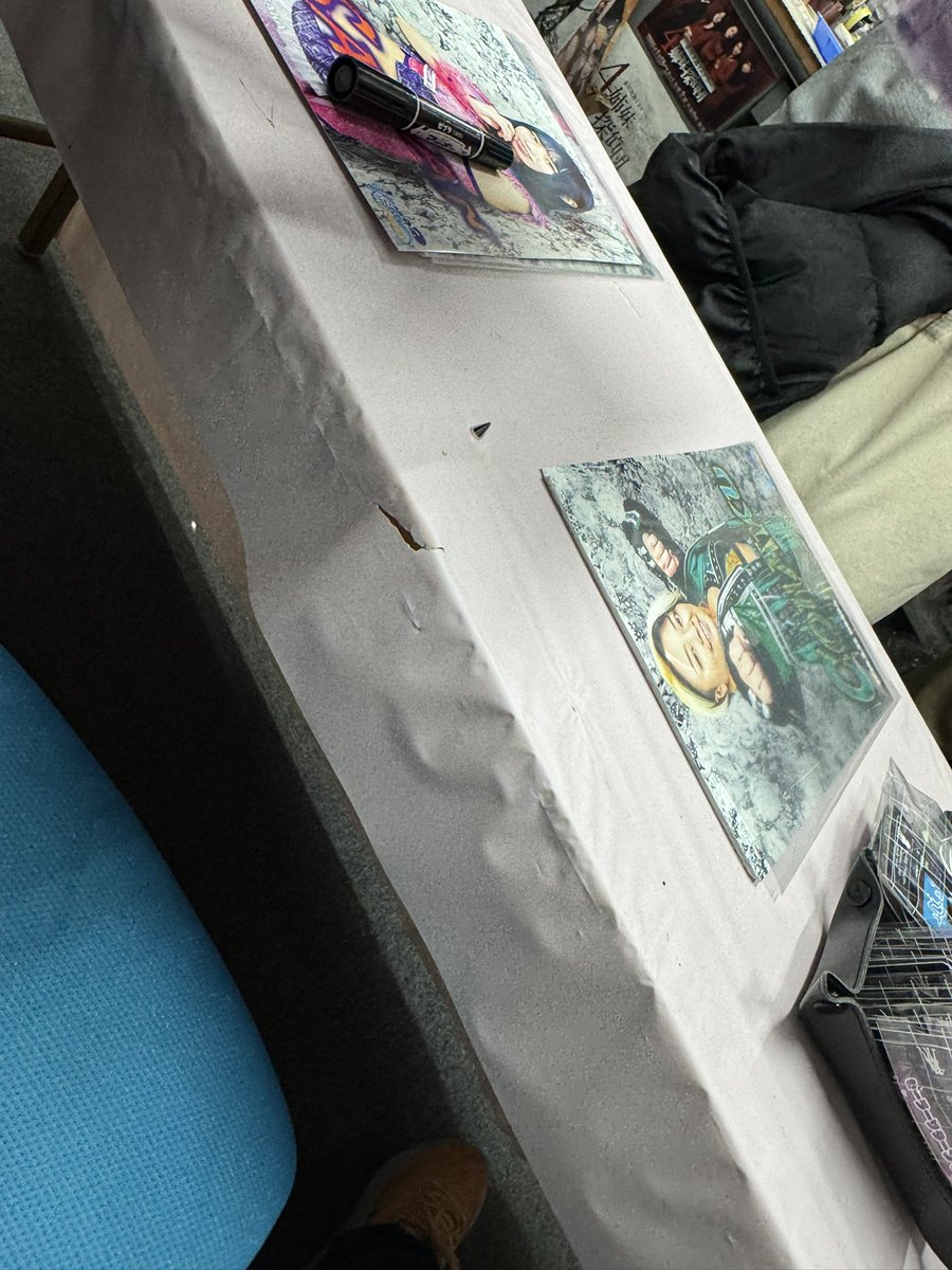 取り急ぎ！！！ 限定グッズあるよ！！！ グッズのみでもお待ちしてます