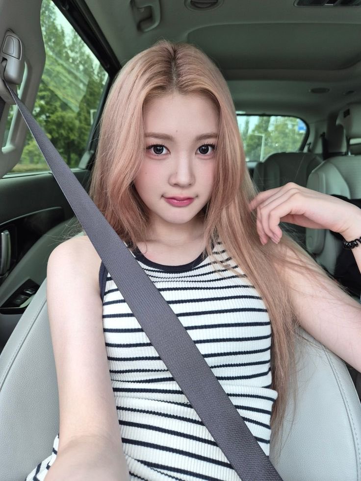 𝙅𝙪𝙡𝙞𝙖𝙣 𝓐𝗿𝗹𝗼 𝘾𝙧𝙖𝙬𝙛𝙤𝙧𝙙 tweet media