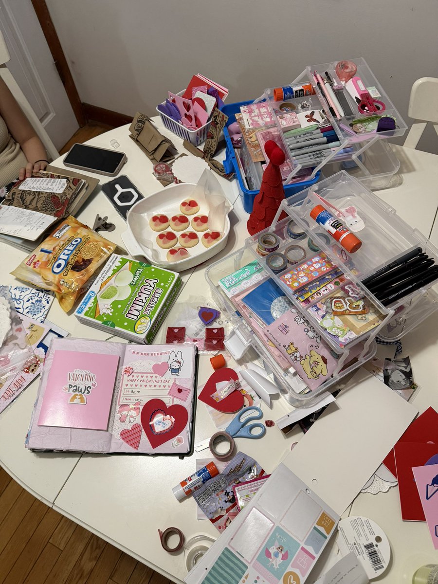 ica 🪅 tweet media