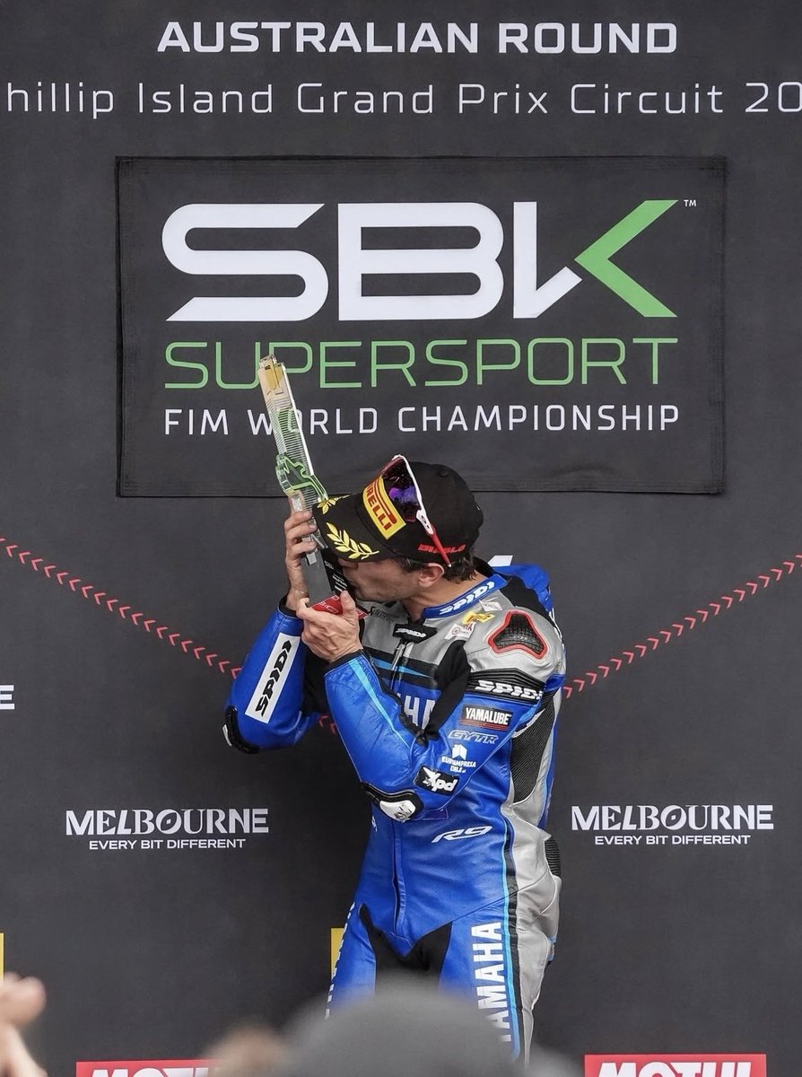 Albert Arenas tweet media