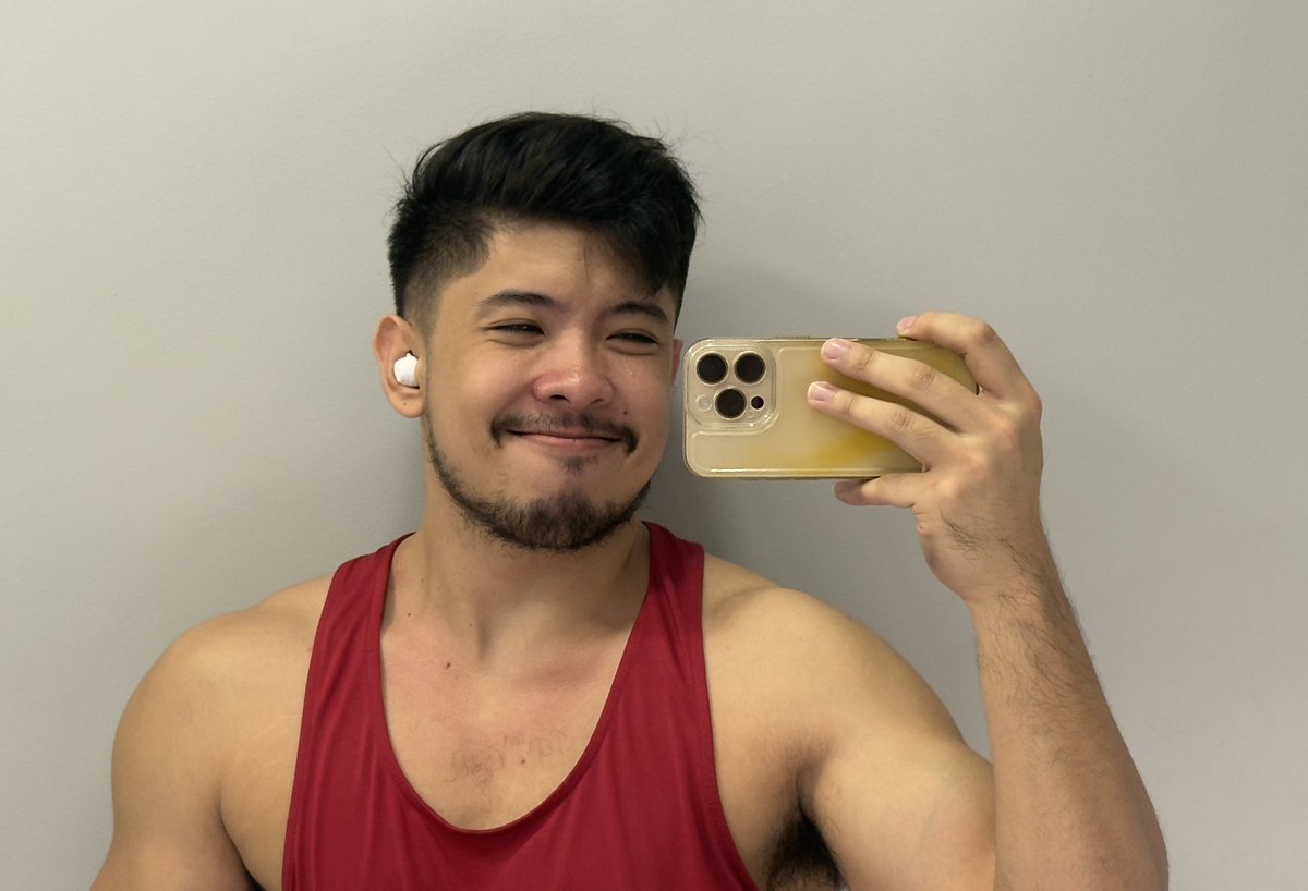 Steve ♈ tweet media