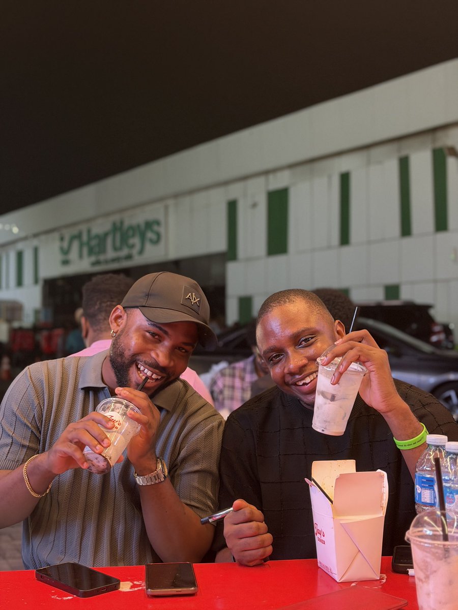 Olajiire 🎭 tweet media