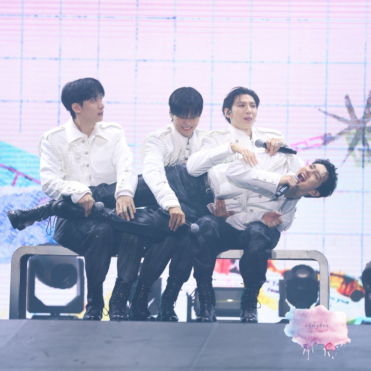 OHMYKEN★오마이켄 tweet media