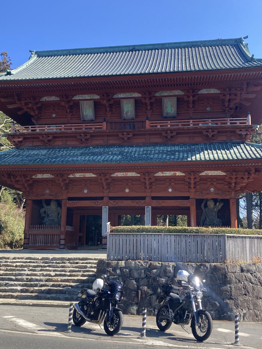 bunbun81925's tweet photo. 🏍️1ヶ月ぶりの高野山
#龍神スカイライン
#z900rs https://t.co/jKQyfEIAUN