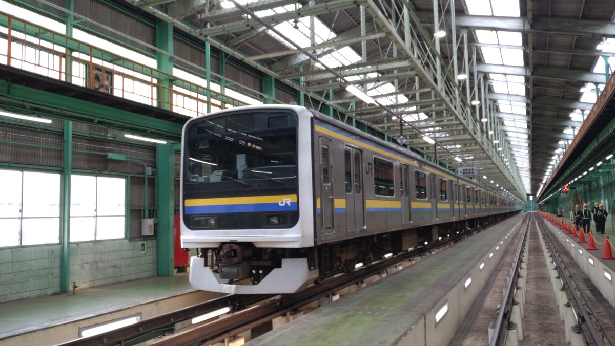 liliya2075's tweet image. 2日続けて撮影会と試運転してからライブなの何