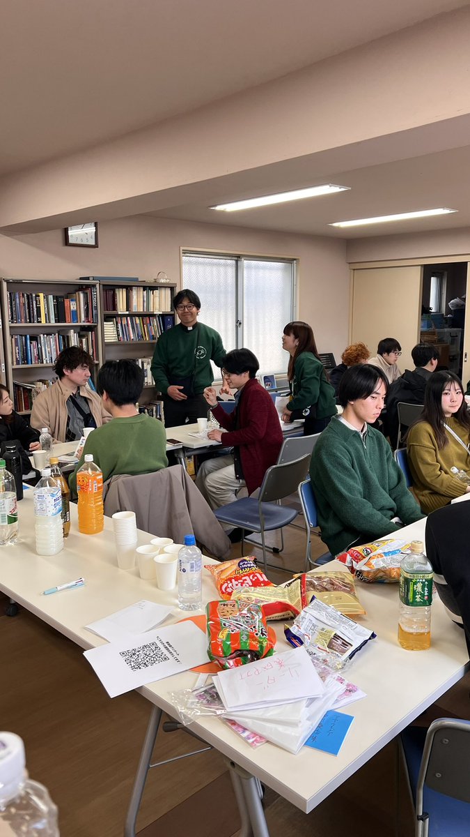prcatholic's tweet photo. 協議会主催のプロジェクト
【小教区リーダー養成プロジェクト】
本日が記念すべき
第1回目です！

小学生対象、中高生対象
小中高生対象、など
様々な形で関わっている
リーダーをしている青年が
分かち合いをします https://t.co/3U6nzvscgA
