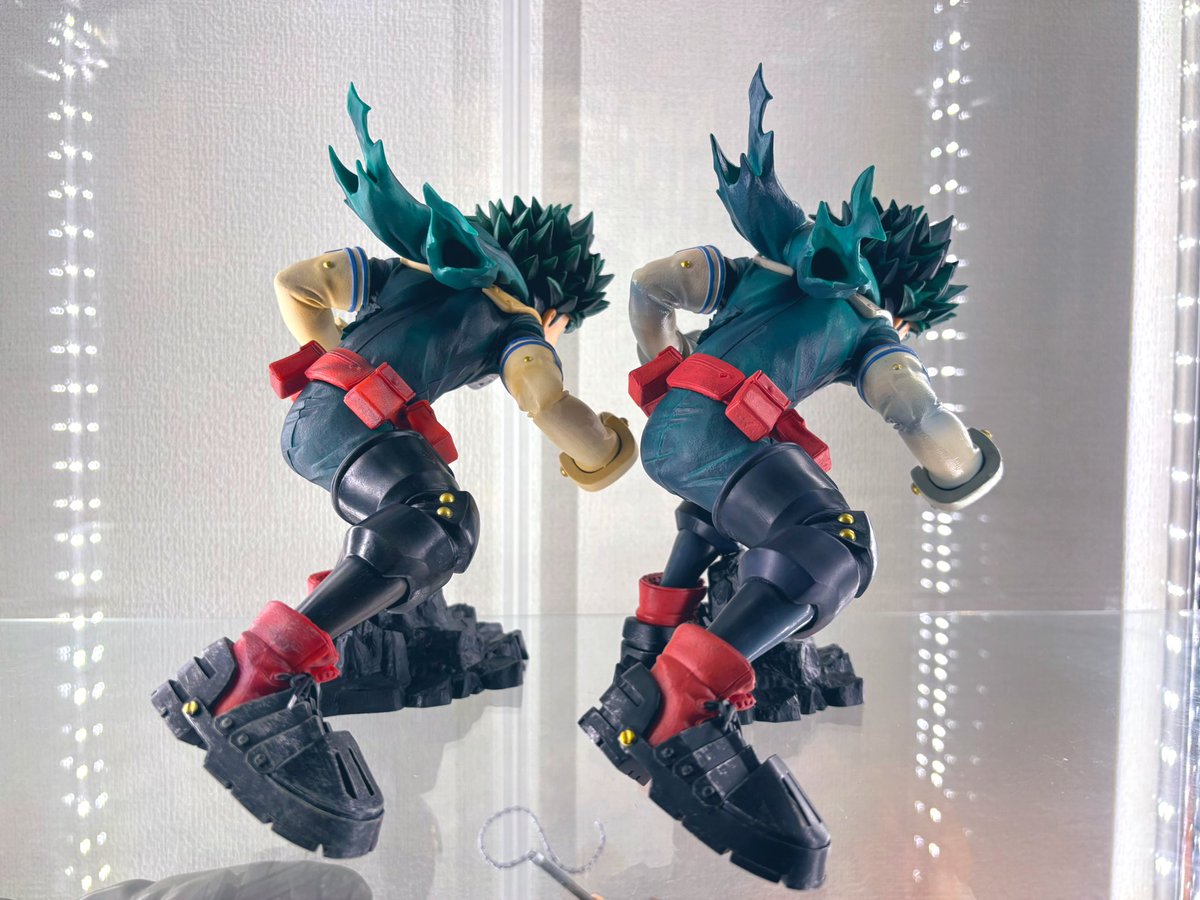 SMSPの4体をやっとディスプレイ😇 1〜3枚目 ←左クロニクルデク →右01