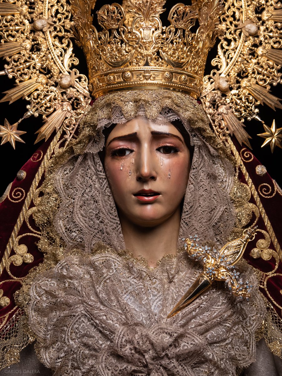 🙏🏻 Hoy, Primer Domingo de Cuaresma, celebraremos el Besamanos a María Santísima de la Encarnación en San Miguel.

Un día para acudir a la Madre y poner en sus manos nuestras intenciones.

⛪ 9:30 h · Misa
⛪ 12:00 h · Misa
🕜 9:30–20:30 h · Besamanos