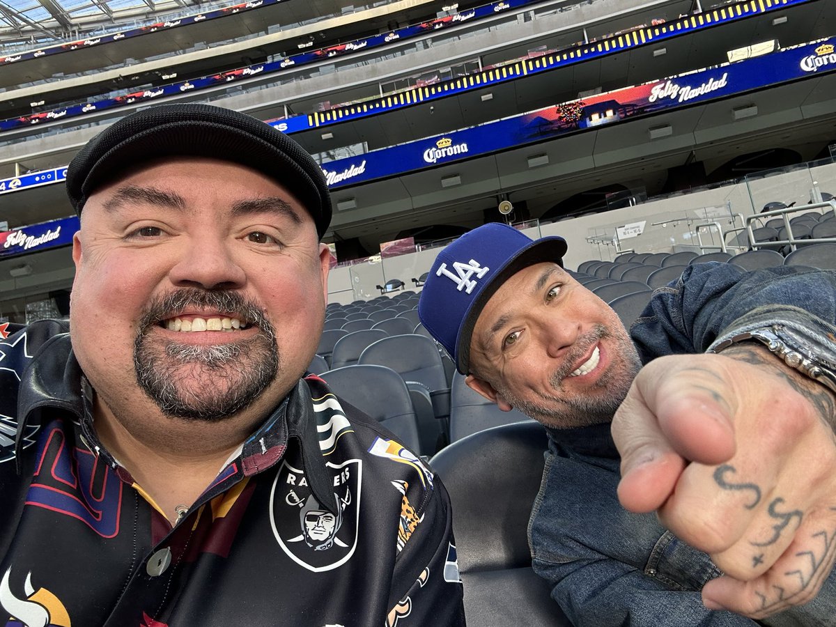 Gabriel iglesias tweet media