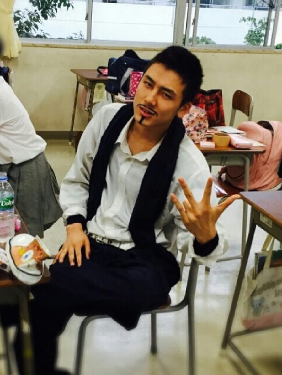 これはおかんタオル？？
金髪の風くんも好きだけど、黒髪も久しぶりに見たい！！🥹

#藤井風