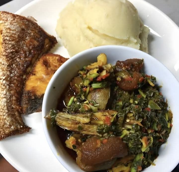 Some of us young people don’t understand modesty. Or gratitude.

I’ve been practicing nutrition since 2019.
I’ve been here long enough to realize one thing:

You are NOTHING without your health.

When sickness comes, everything that made you special—
→ Your energy
→ Your plans